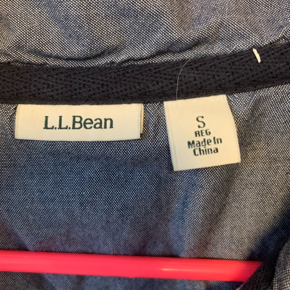L.L Bean top - Picture 5 of 6